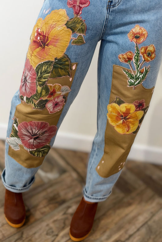 Autumn Floral Patchwork Barrel Leg Jeans – Light Wash