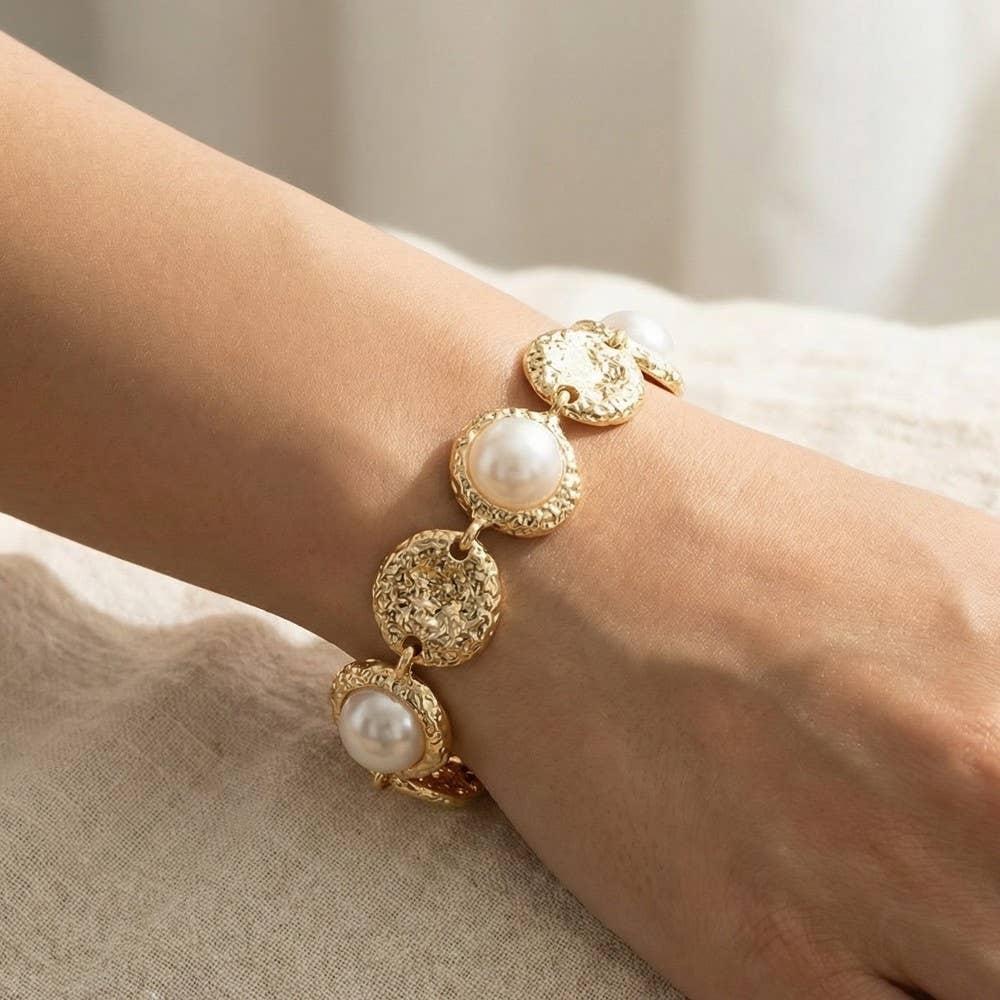 Pearls Before Brunch Textured Pearl Link Chain Bracelet