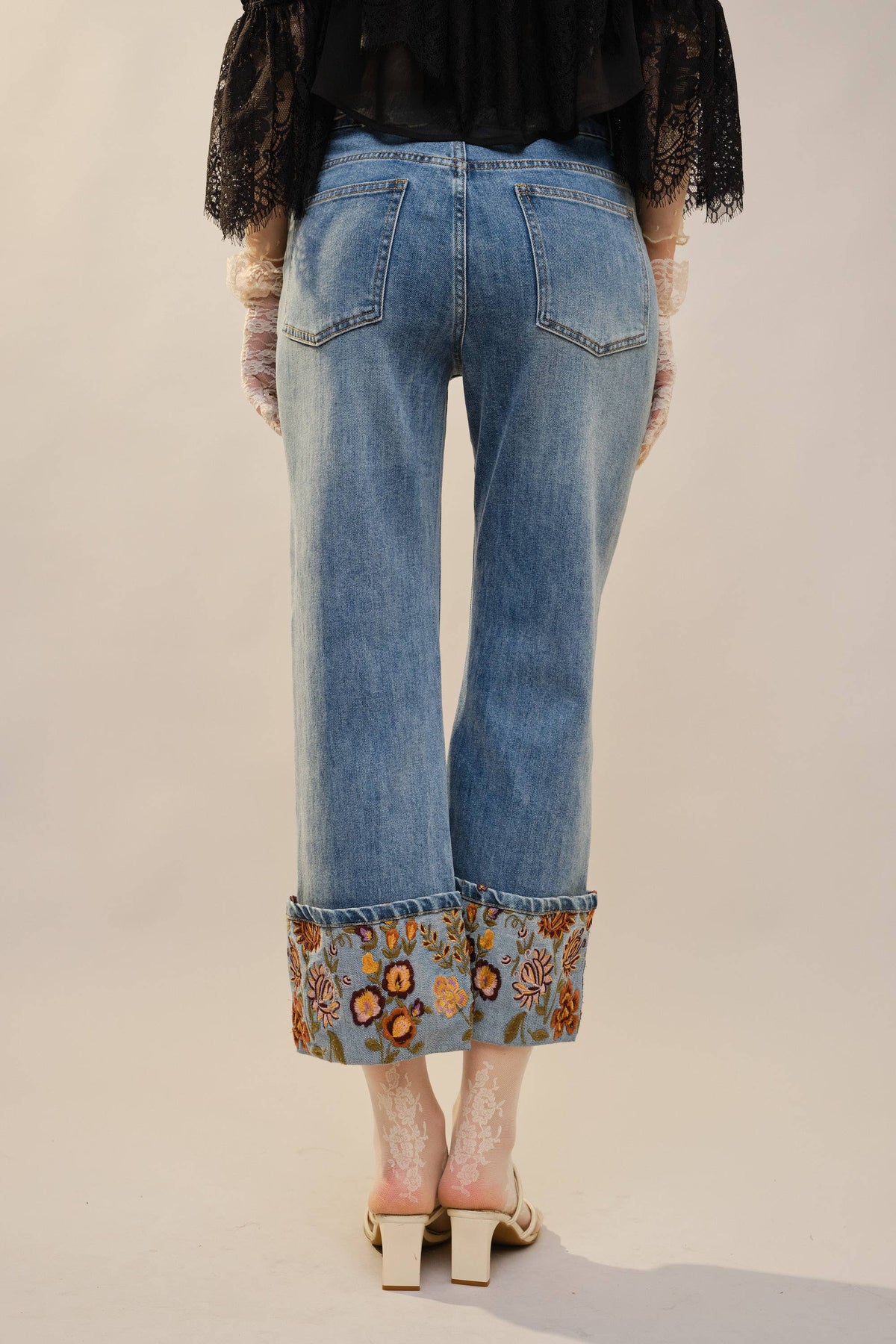 Fall Floral Embroidered Cuffed Jeans – High Rise Cropped Denim