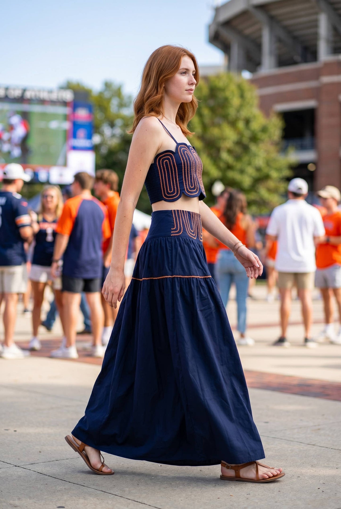 Exclusive Lace Trimmed Top & Skirt Set: WHITE/NAVY / L