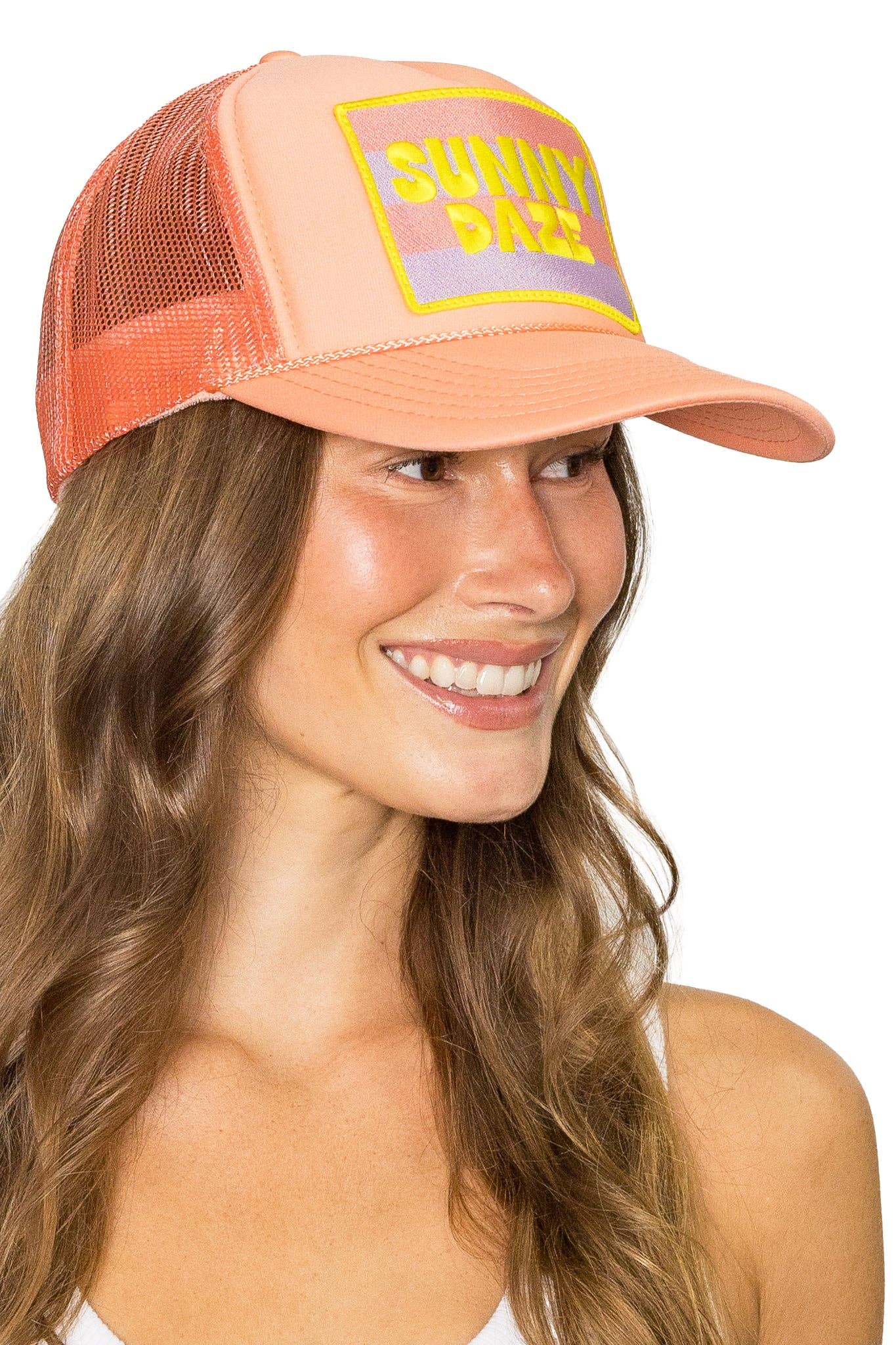 Casquette de camionneur Sunny Daze en corail : Rose