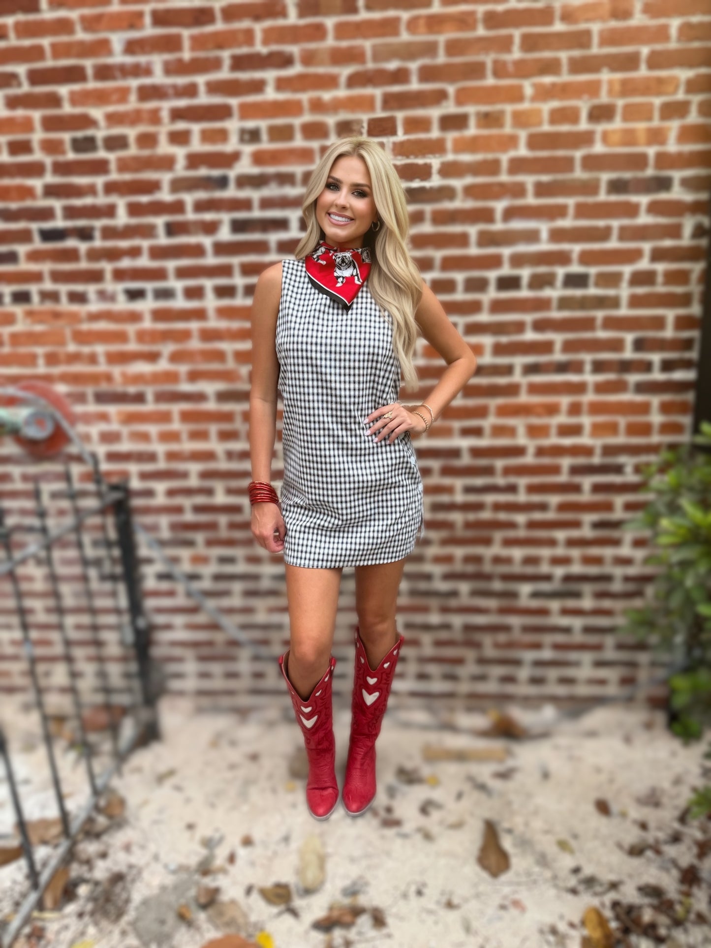 Black & White Plaid Side Button Mini Dress – Sleeveless Summer Dress