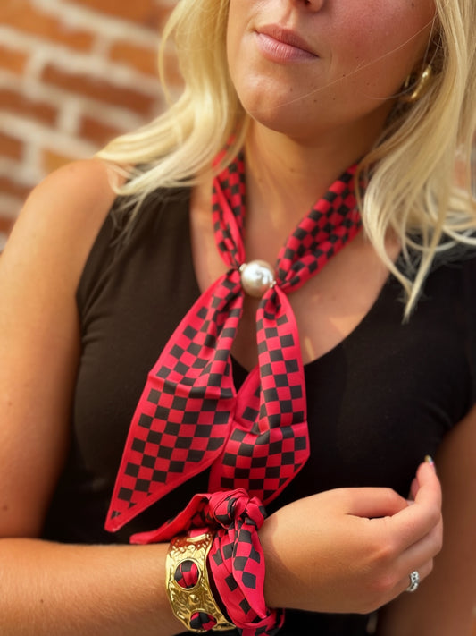 Red & Black Checkered Magnetic Scarf Necklace