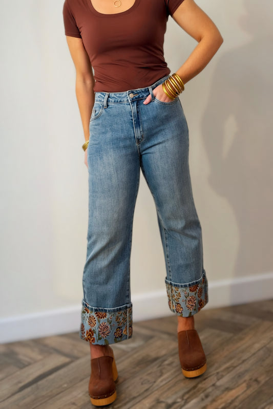 Fall Floral Embroidered Cuffed Jeans – Mid Rise Cropped Denim