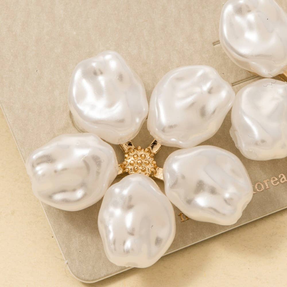 Grace Grows Here Chunky Pearl Flower Stud Earrings