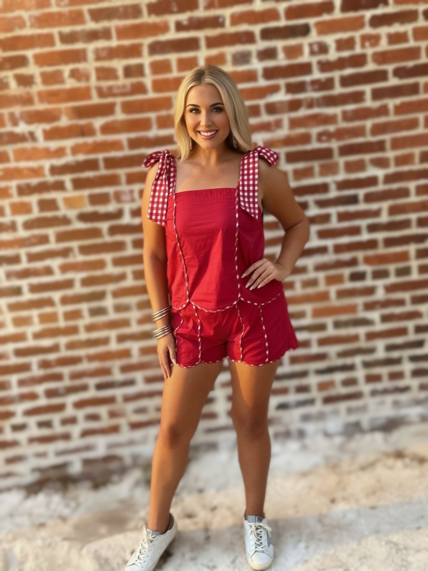 Crimson & White Gingham Game Day Scalloped Set