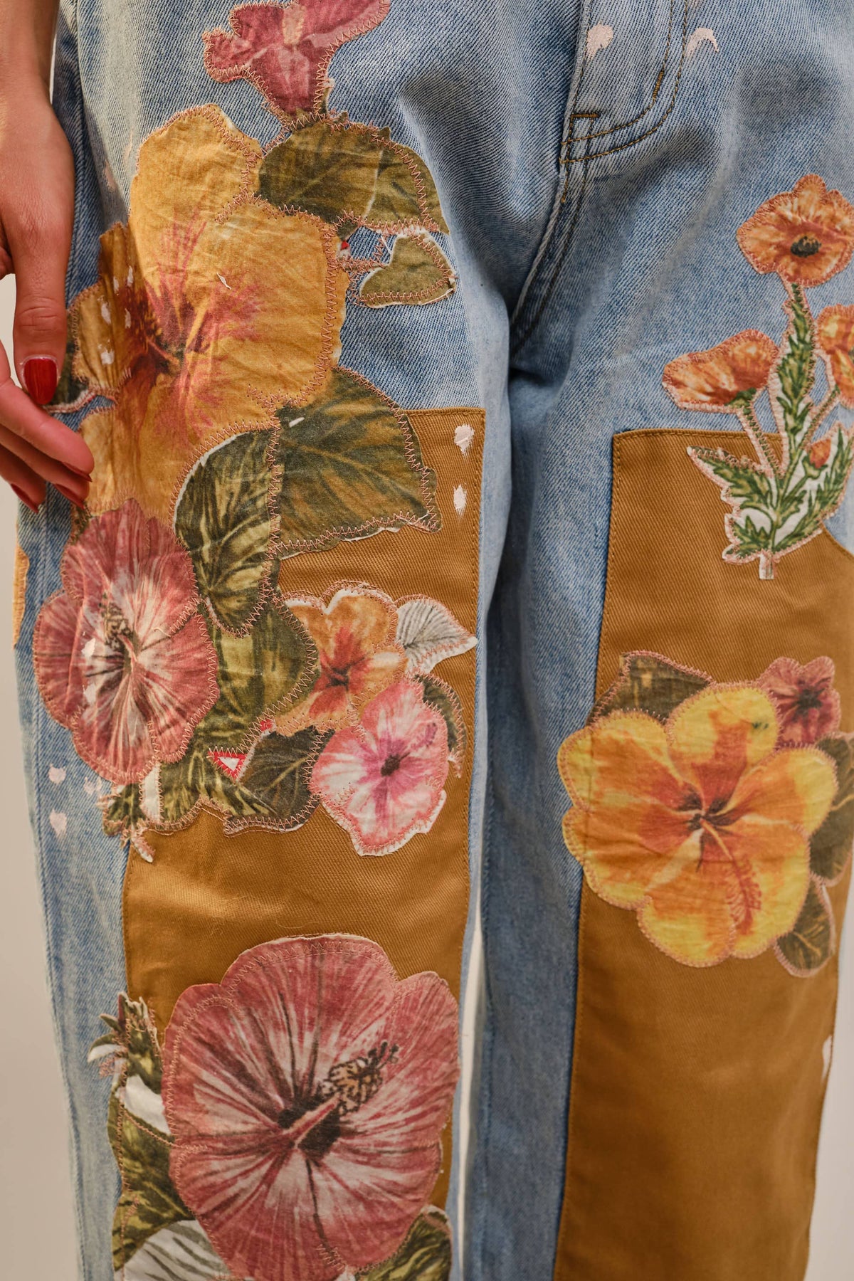 Autumn Floral Patchwork Barrel Leg Jeans – Light Wash