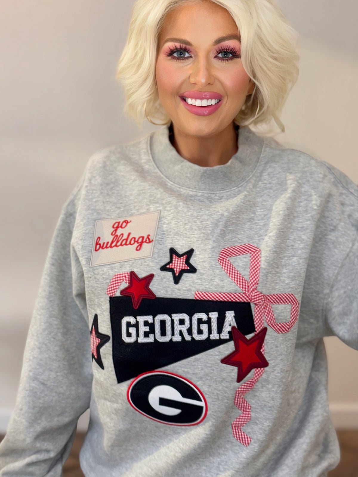 Georgia Bulldogs Appliqué Mock Neck Sweatshirt | STARSTRUCK’D