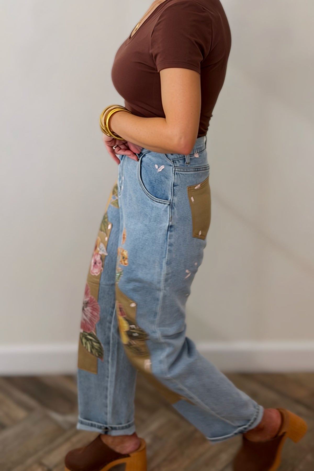 Autumn Floral Patchwork Barrel Leg Jeans – Light Wash