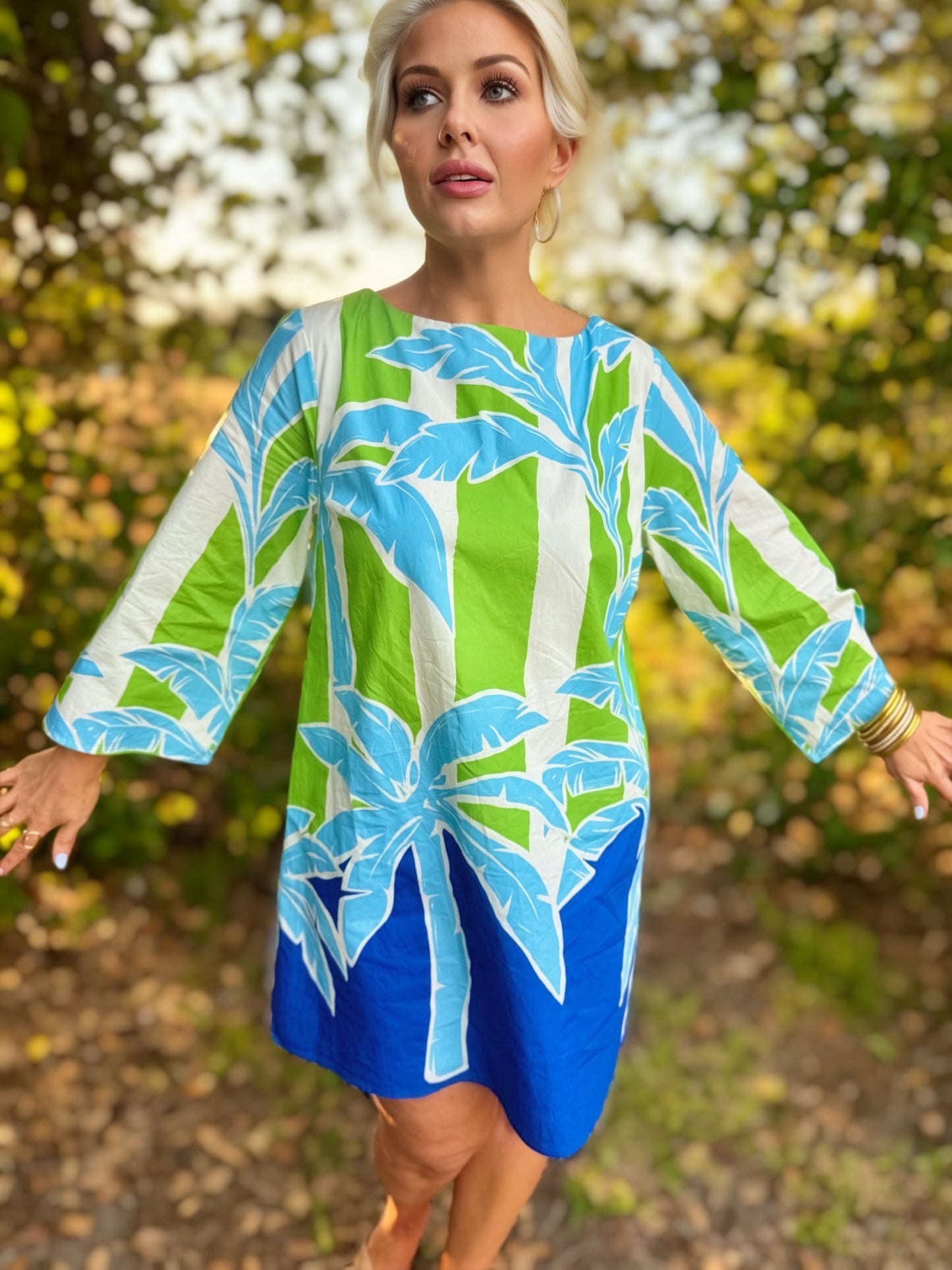 Une mini-robe tissée imprimée - ID23478 : VERT BLEU / Contemporain / L
