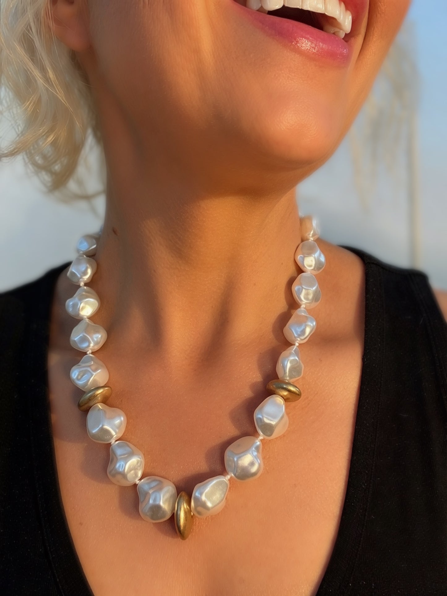 The Luxe Strand- Chunky Baroque Pearl Beaded Necklace