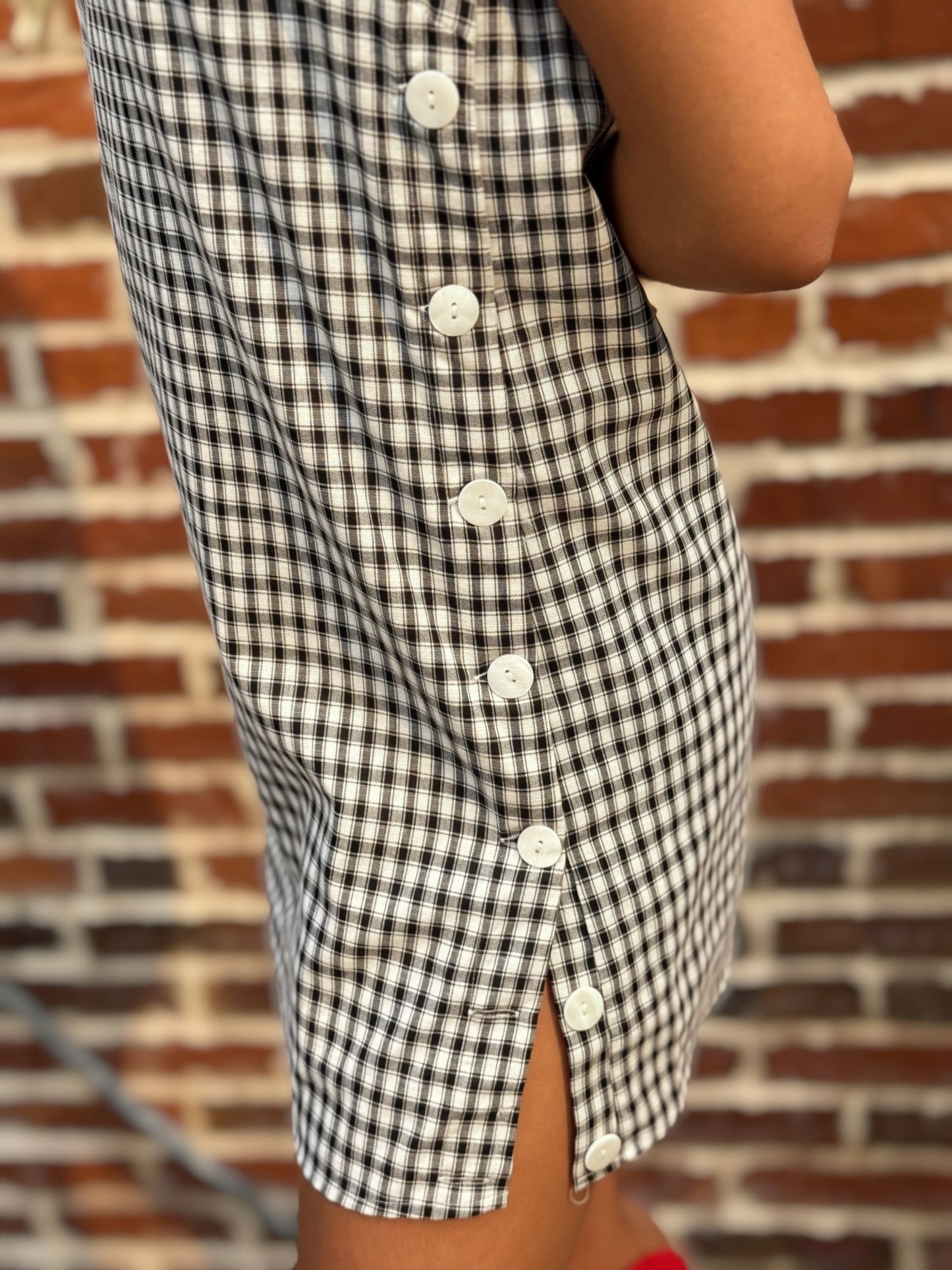 Black & White Plaid Side Button Mini Dress – Sleeveless Summer Dress