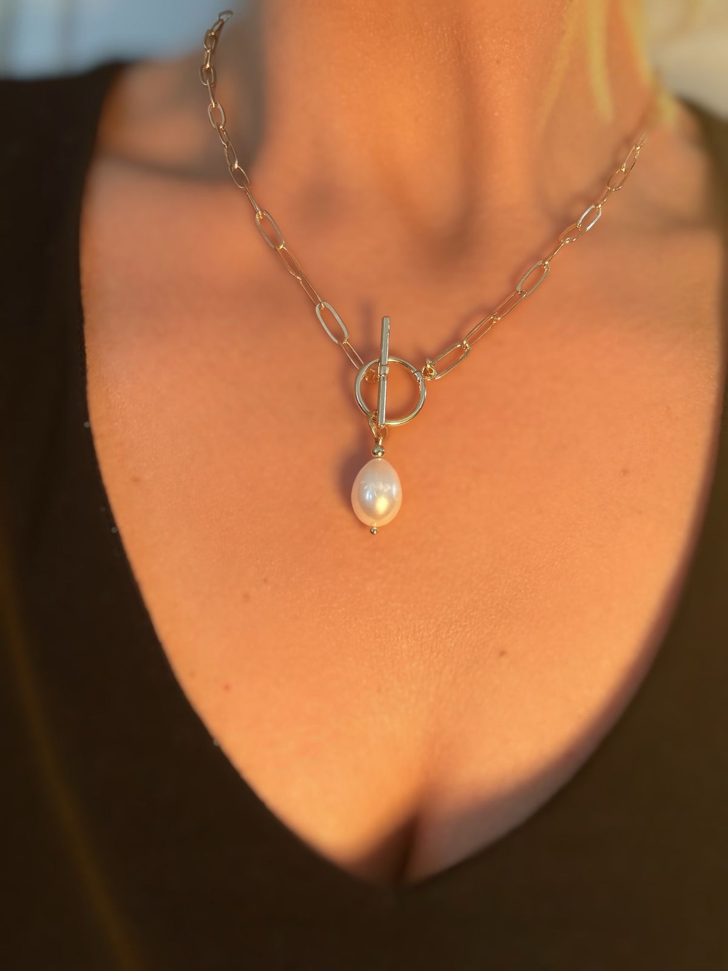 The Signature Pearl Chain Toggle Necklace