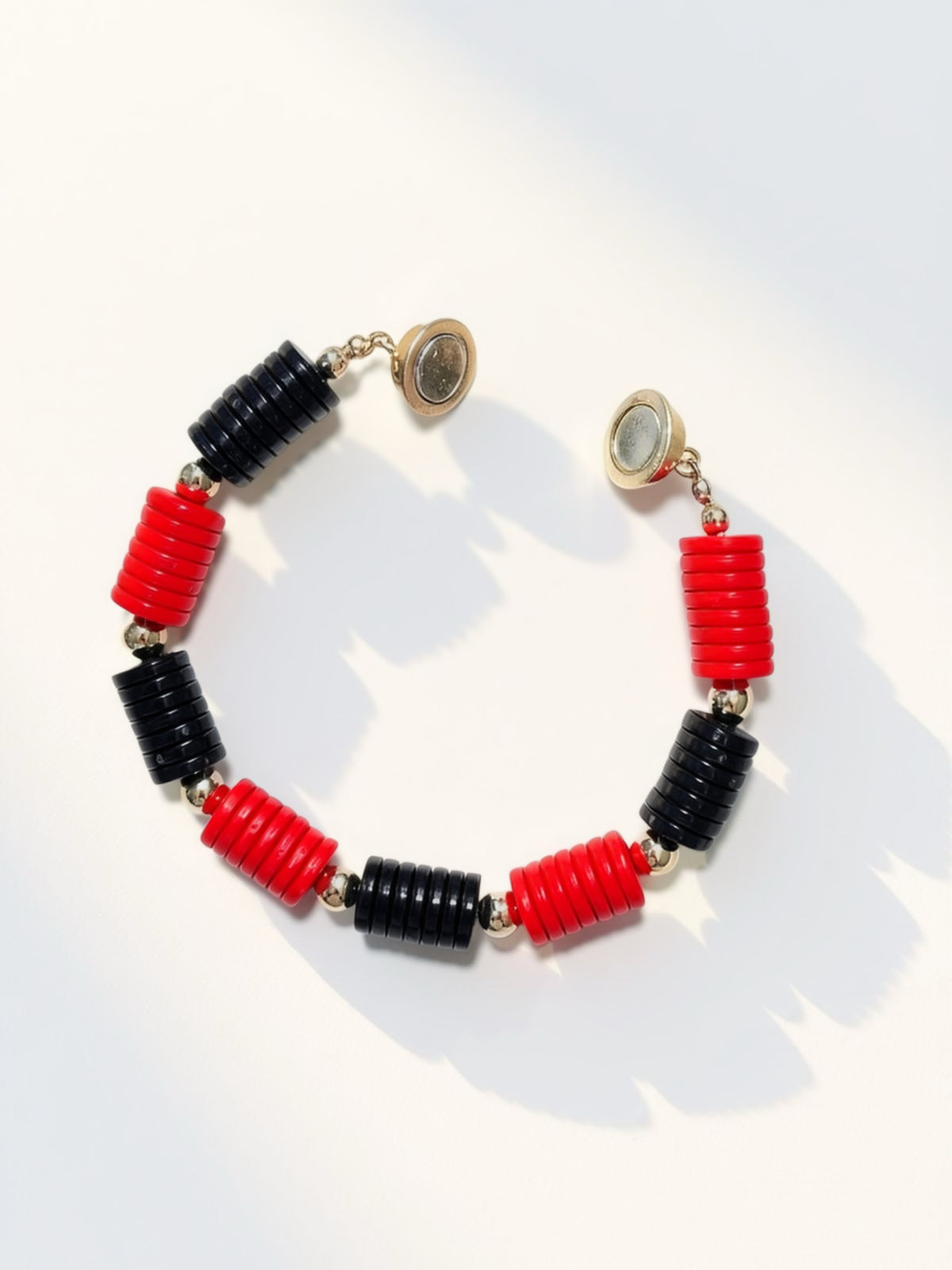 Red & Black Game Day Flat Bead Magnetic Bracelet