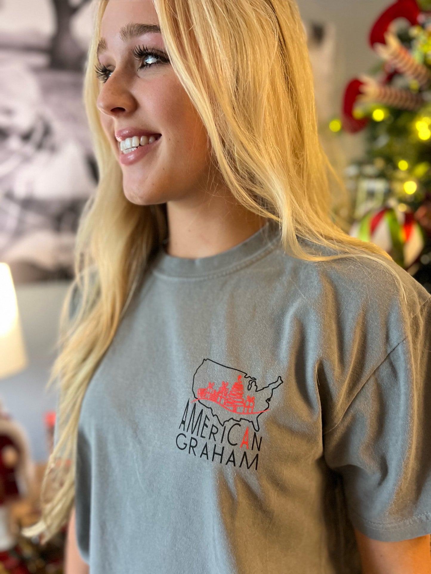 Santa's Little Yelper Holiday Short Sleeve Tee