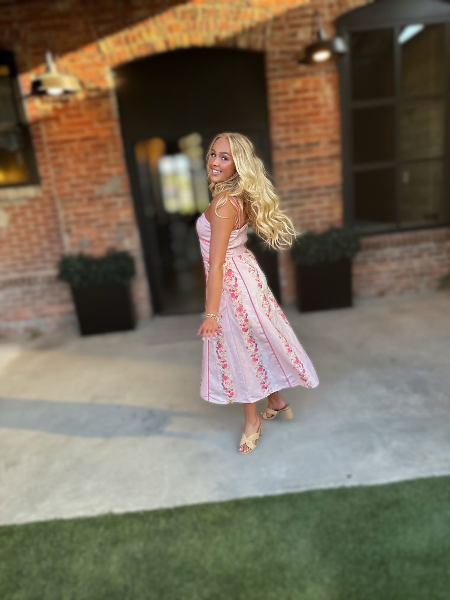 I'm Blushing - Romantic Floral Contrast Piping Cutout Midi Dress