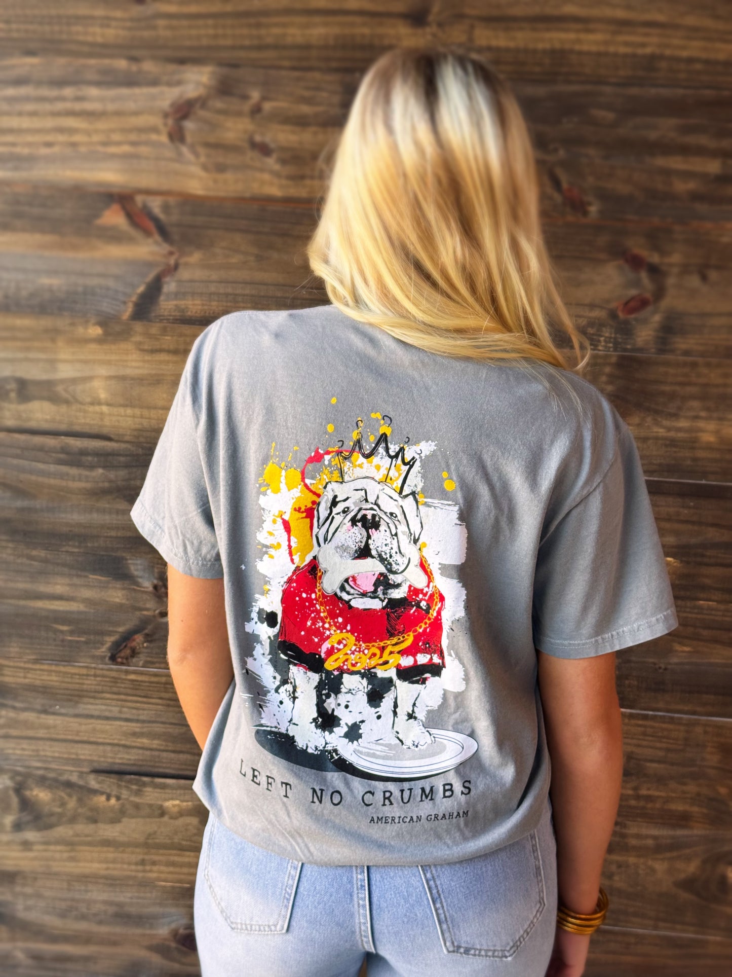 AMERICAN GRAHAM- SEC CHAMPS GEORGIA BULLDOGS T-SHIRT, ART BY ASHLEY GRAHAM