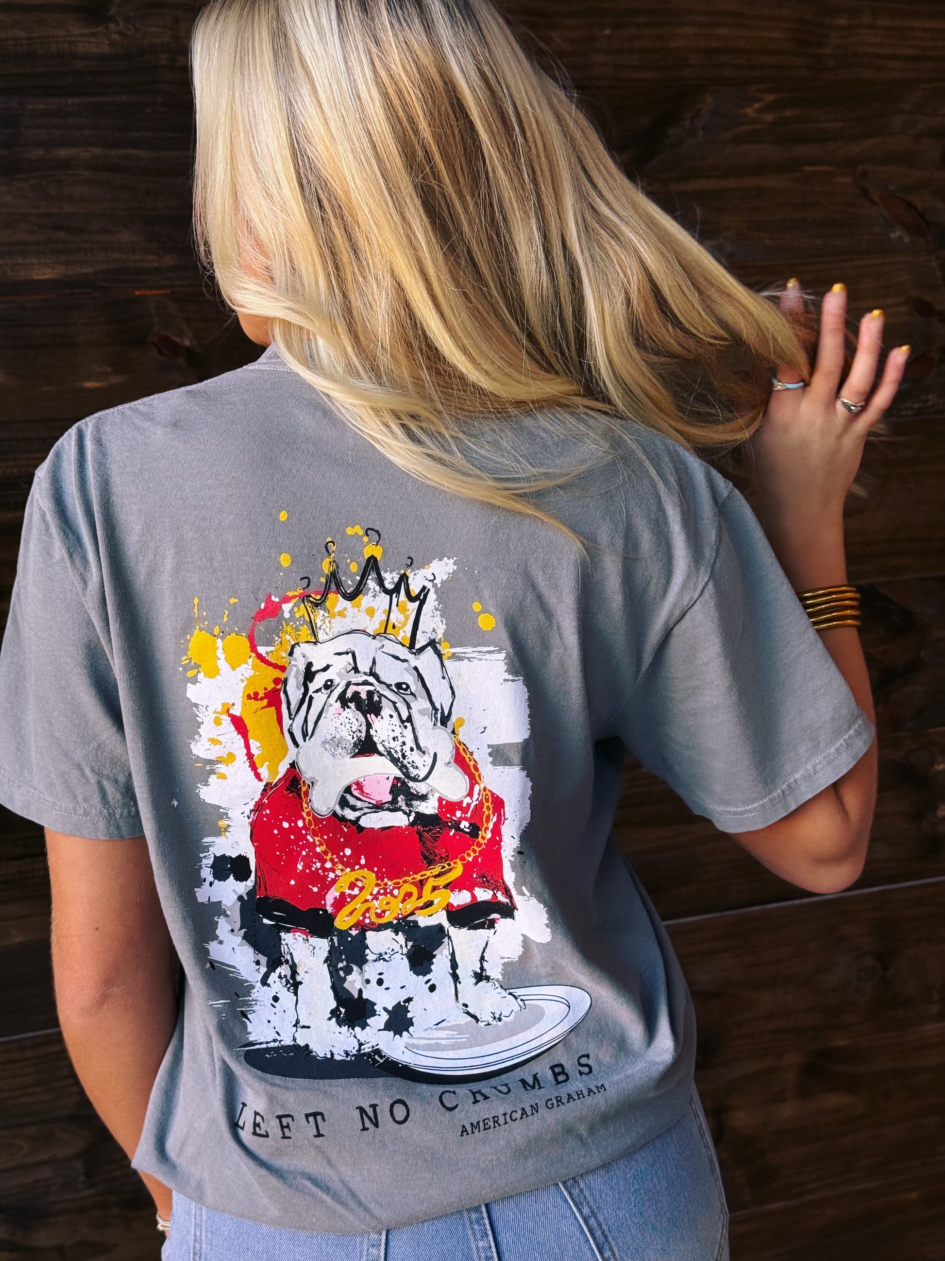 AMERICAN GRAHAM- SEC CHAMPS GEORGIA BULLDOGS T-SHIRT, ART BY ASHLEY GRAHAM