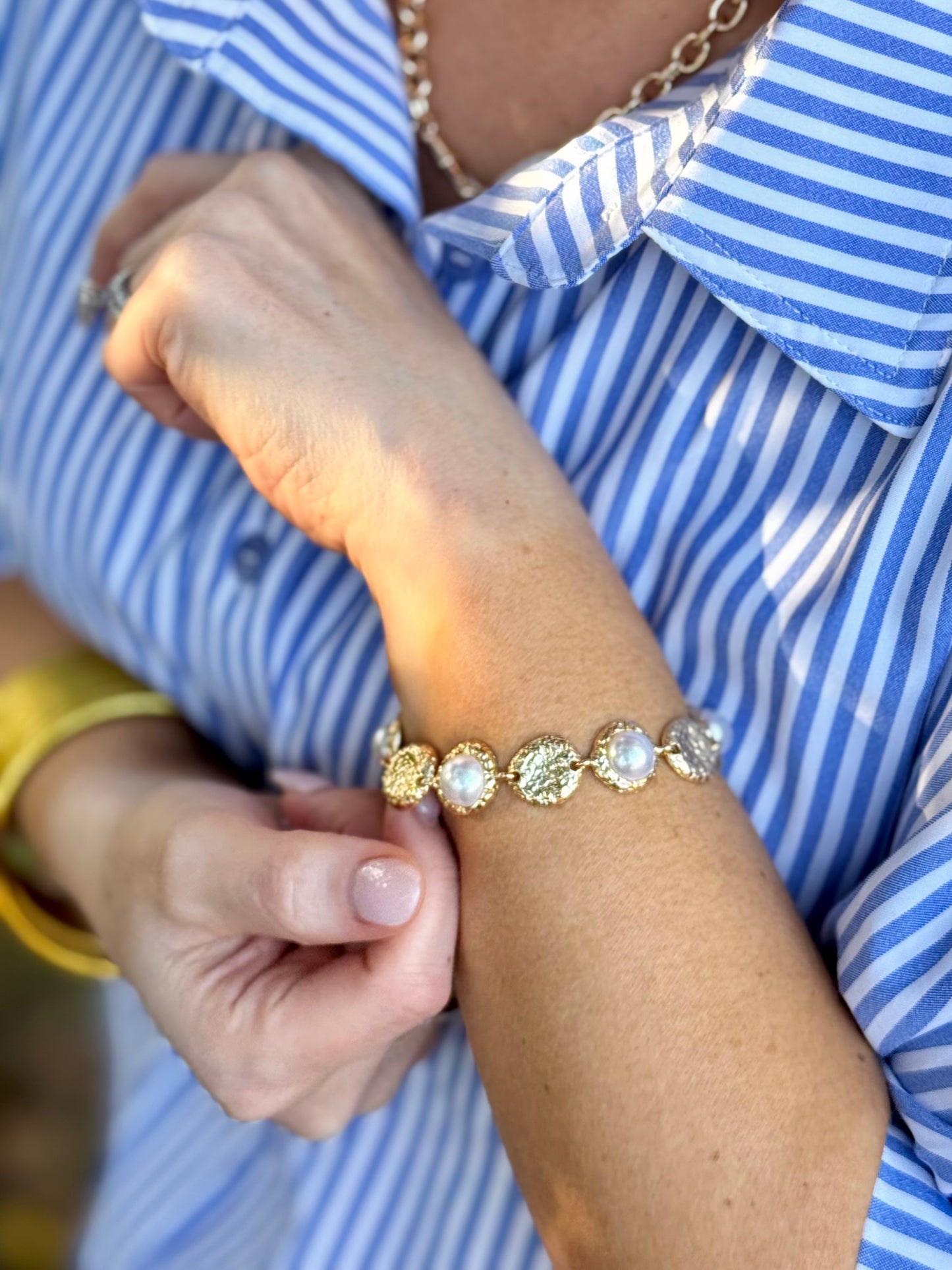 Pearls Before Brunch Textured Pearl Link Chain Bracelet