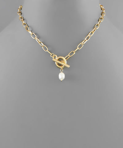 The Signature Pearl Chain Toggle Necklace