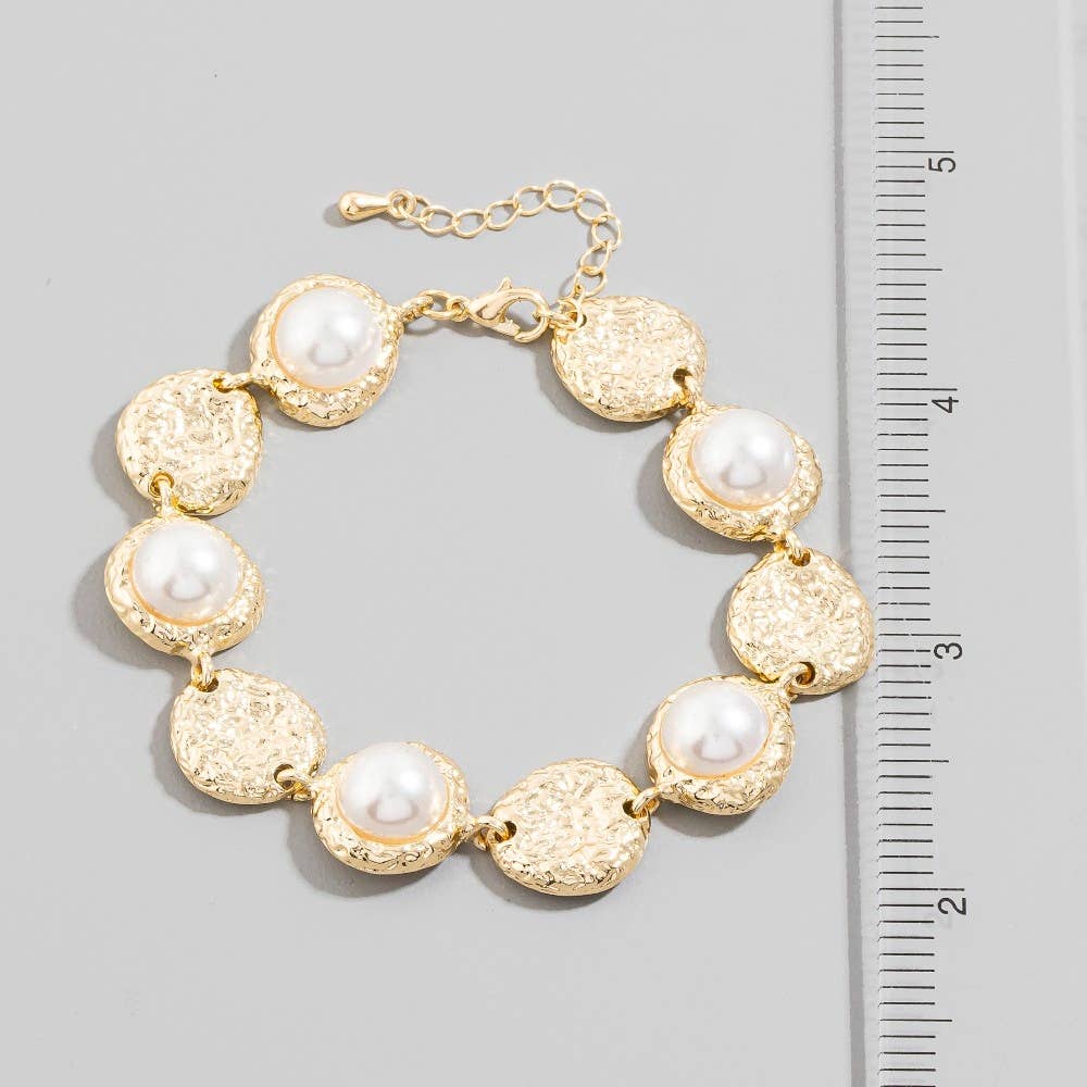 Pearls Before Brunch Textured Pearl Link Chain Bracelet