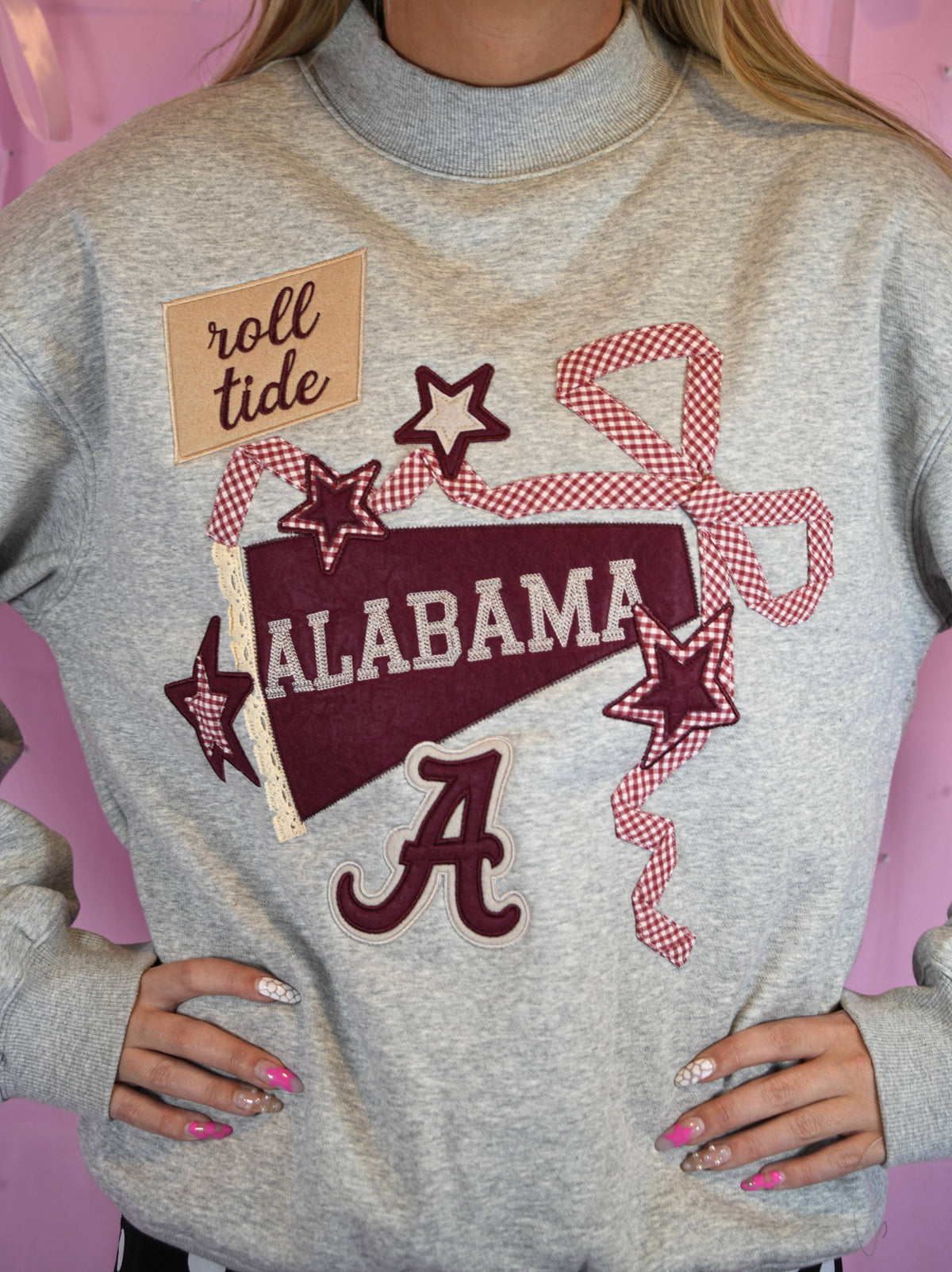 Alabama Appliqué Mockneck: L