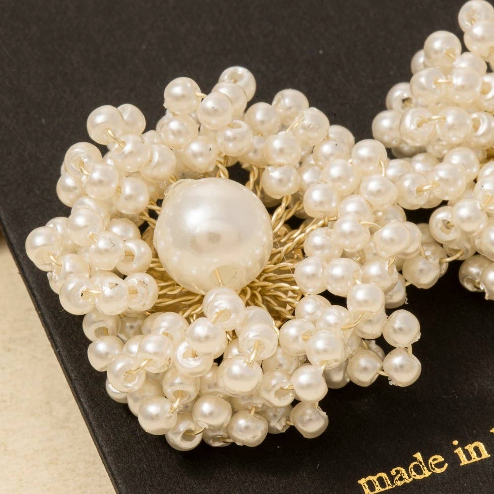 Perles en fleur - Boucles d'oreilles clous grappe florale de perles