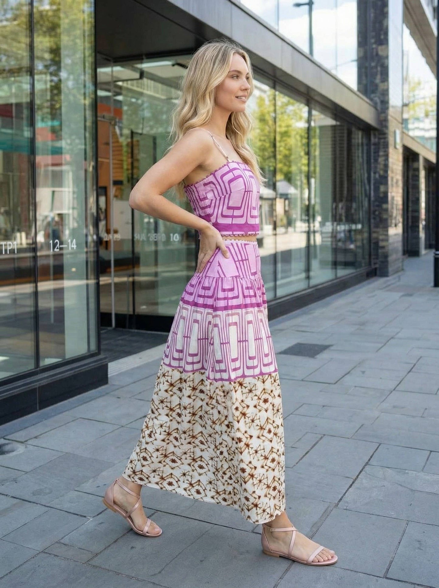 Geometric printed crop top and midi skirt set: RED COMBO / L