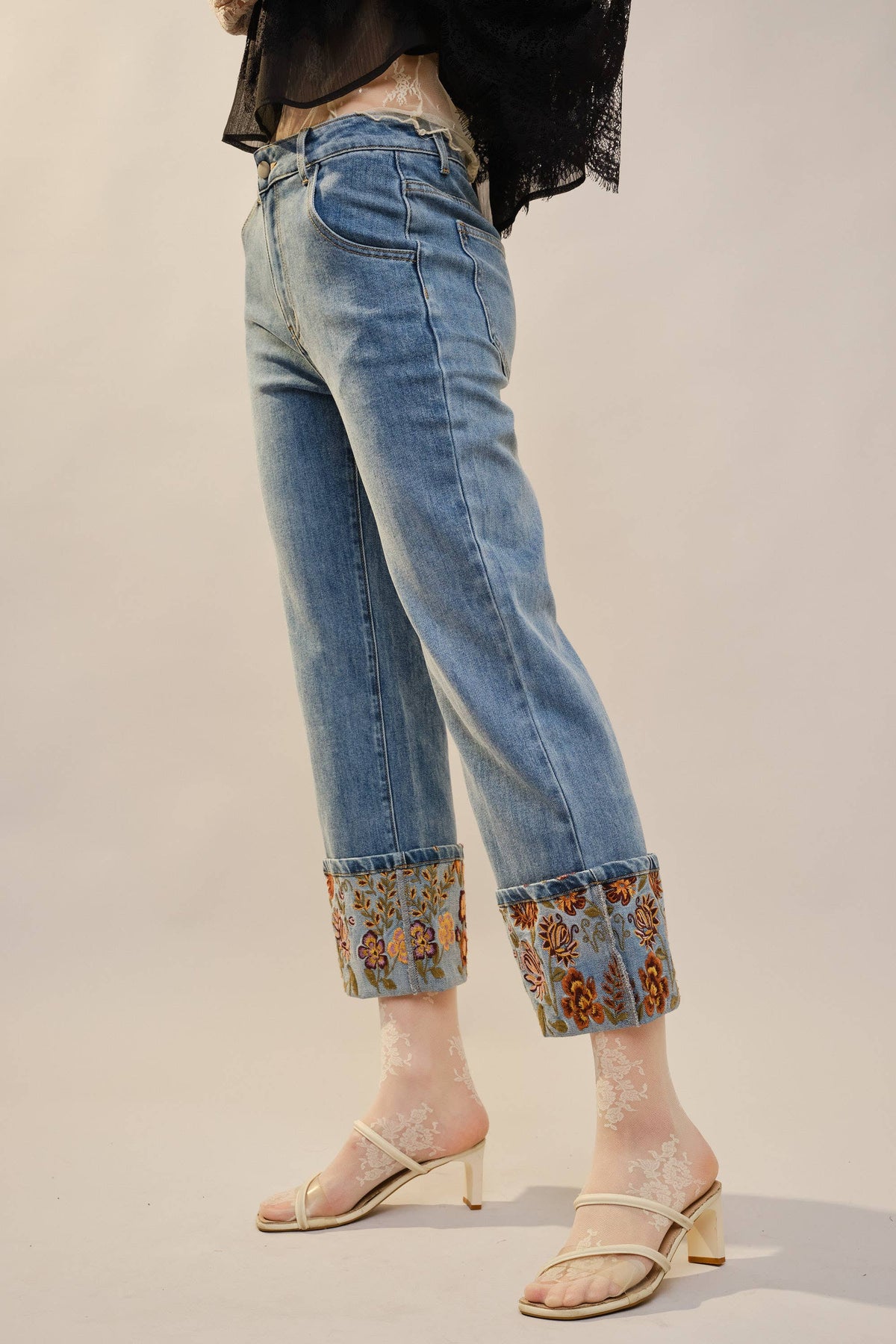 Fall Floral Embroidered Cuffed Jeans – High Rise Cropped Denim
